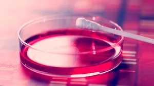 7 lucruri pe care le-ar putea transmite saliva despre starea ta de sănătate