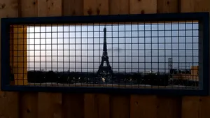 Lockdown vs Economie. Care este costul economic al carantinei naţionale impuse de Emmanuel Macron în Franţa