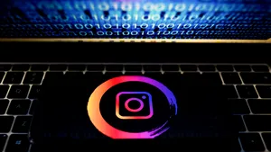 Utilizatorii Instagram, vizaţi de o campanie  de tip phishing. Recomandările specialiştilor în securitate cibernetică