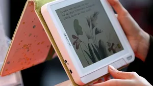 E-book reader-ul, prietenul generaţiei 