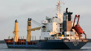 Nava Arctic Sea ar putea transporta arme pentru terorişti