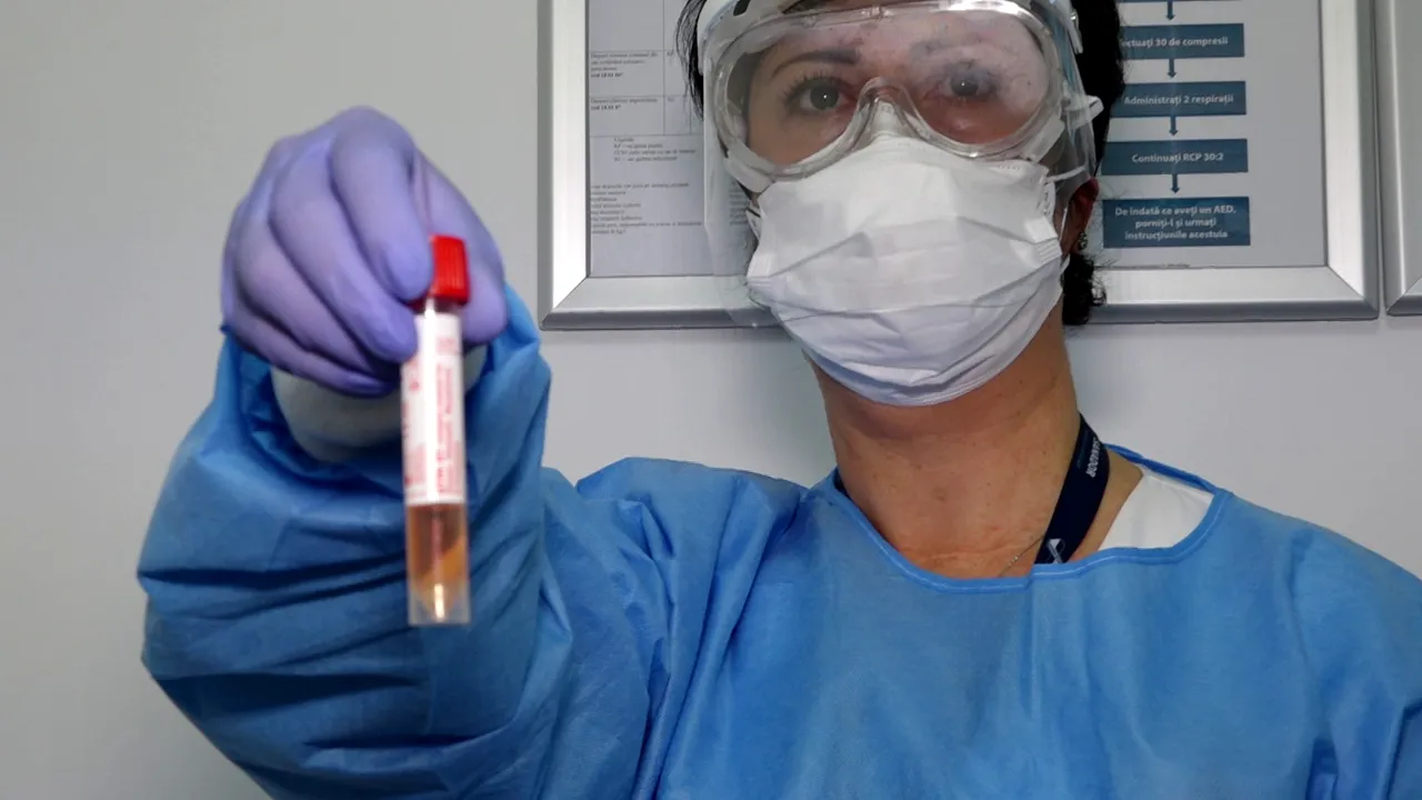 Primele teste pentru depistarea COVID-19 sunt disponibile la Sanador. Cât  te costă să faci unul fără trimitere