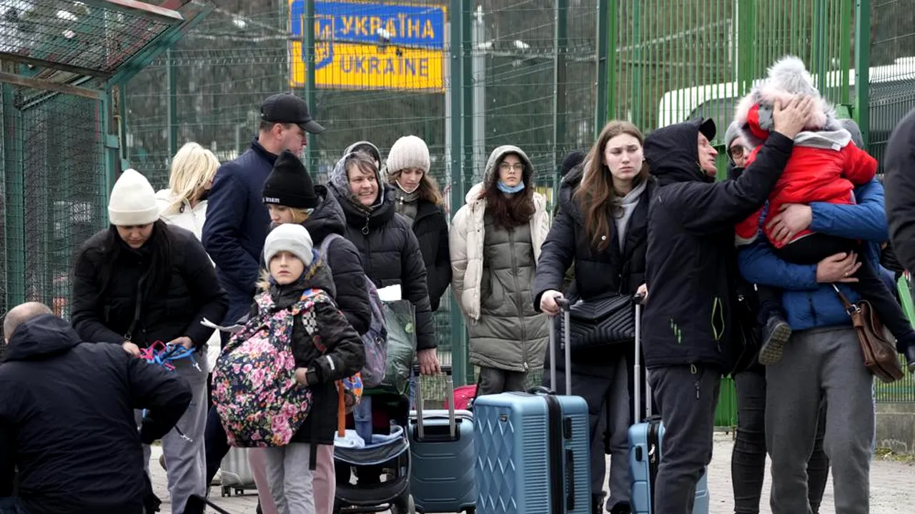 Ministrul de Interne: 10.624 de ucrainieni au intrat în România în ultimele 24 de ore
