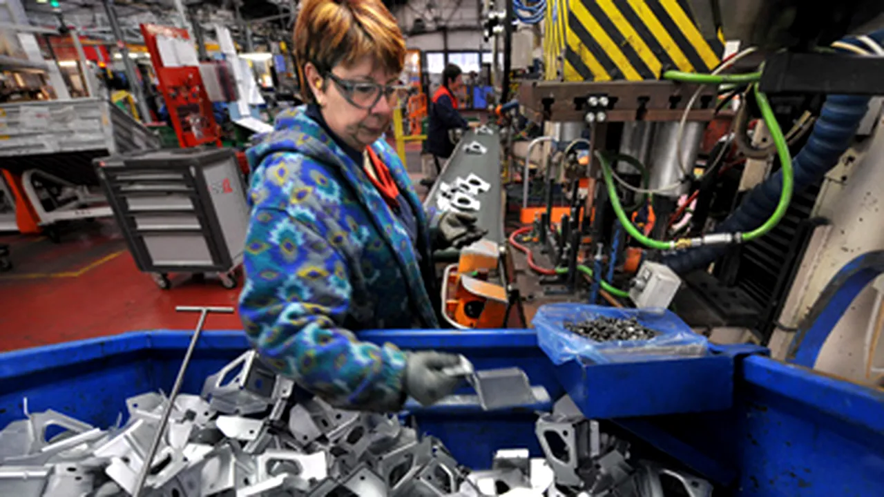 Peugeot a negat că va colabora cu Mitsubishi la producerea de piese pentru vehicule hibrid