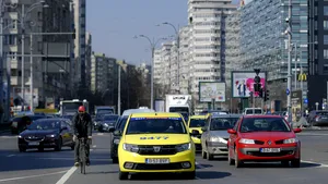 Calea Floreasca şi strada Radu Beller din Capitală devin de luni străzi cu sens unic