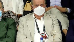 Regele Juan Carlos I, văzut la Abu Dhabi cu un hispano-libanez căutat în jumătate din Europa

