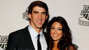 Michael Phelps s-a logodit cu Nicole Johnson, fostă Miss California
