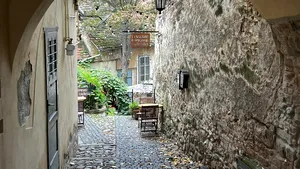Uliţa Călugărilor, unul dintre obiectivele cele mai căutate de turiştii care ajung în Sibiu