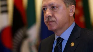 Măsuri speciale de securitate la nunta fiicei lui Erdogan. Martorul din partea miresei este premierul demisionar Ahmet Davutoglu - GALERIE FOTO