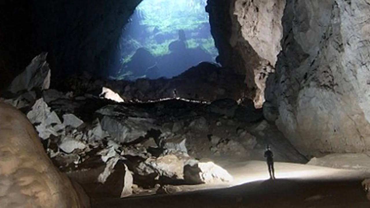 Cea mai mare peşteră din lume, descoperită în Vietnam
