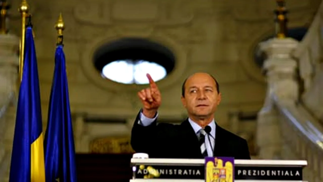 Preşedintele Traian Băsescu a invitat partidele la Cotroceni la ora 17.00