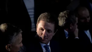 Un lider local PSD se laudă că i-a salvat decoraţia lui Gică Popescu. Reacţia liberalilor