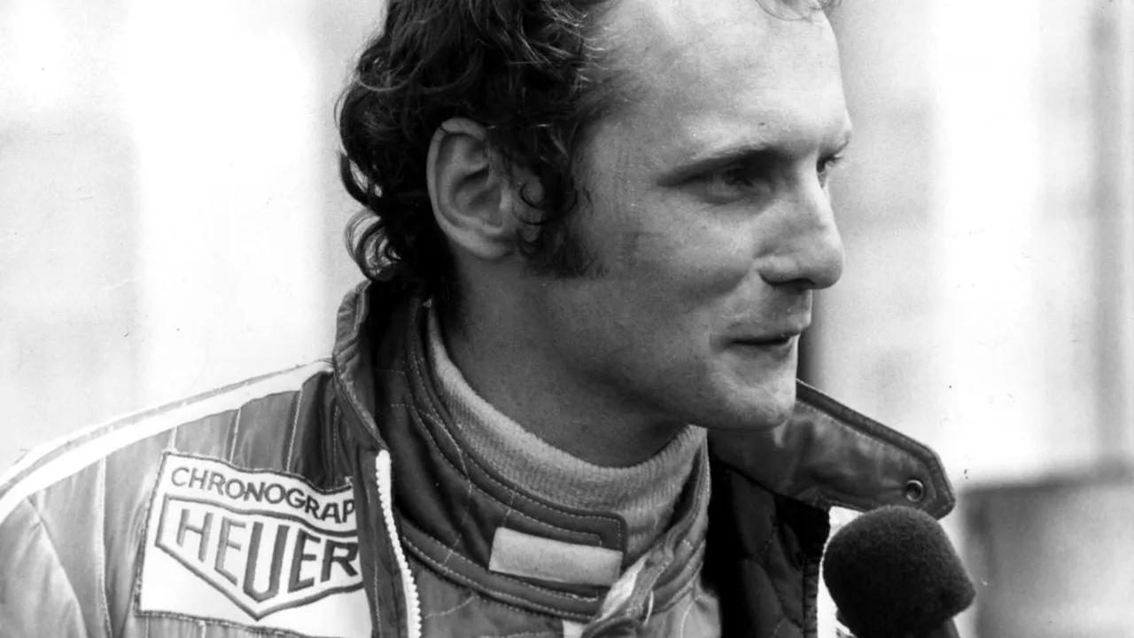 Povestea pilotului care s-a întors din morţi: Niki Lauda, omul care a iubit pericolul mai mult decât victoria