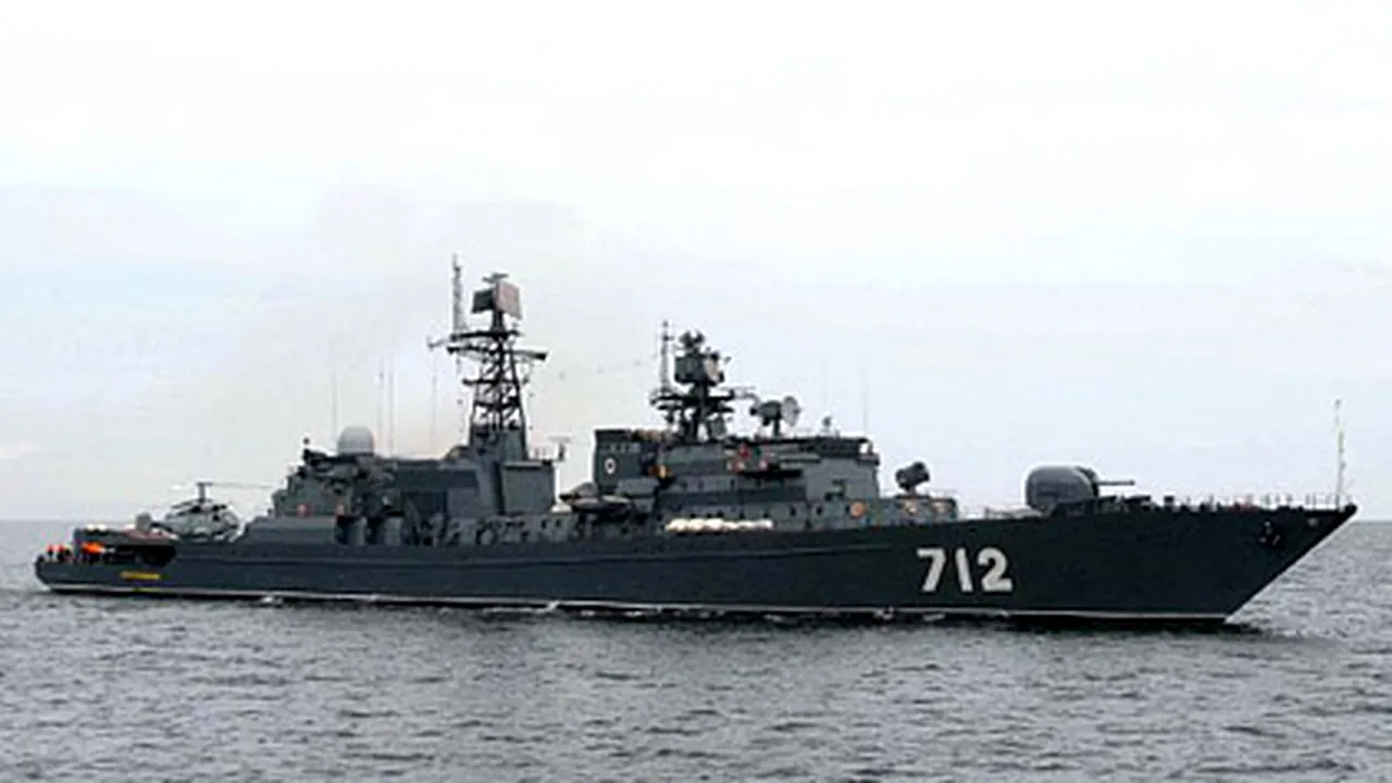 Moscova va trimite alte nave de război pentru a lupta împotriva piraţilor somalezi