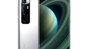 Xiaomi a prezentat modelul Mi 10 Ultra. Un telefon premium la un preţ accesibil