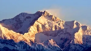 Cel puţin 22 de morţi, după ce un autobuz s-a răsturnat într-o zonă montană din Nepal