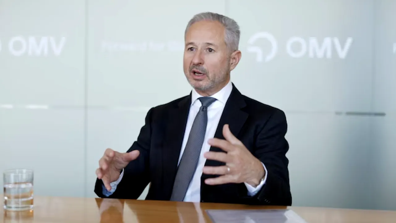 „Trebuie să conducem mai puțin” Avertismentele directorului general OMV despre criza de combustibil. Nicușor Dan și Ilie Bolojan se întâlnesc mâine cu Alfred Stern