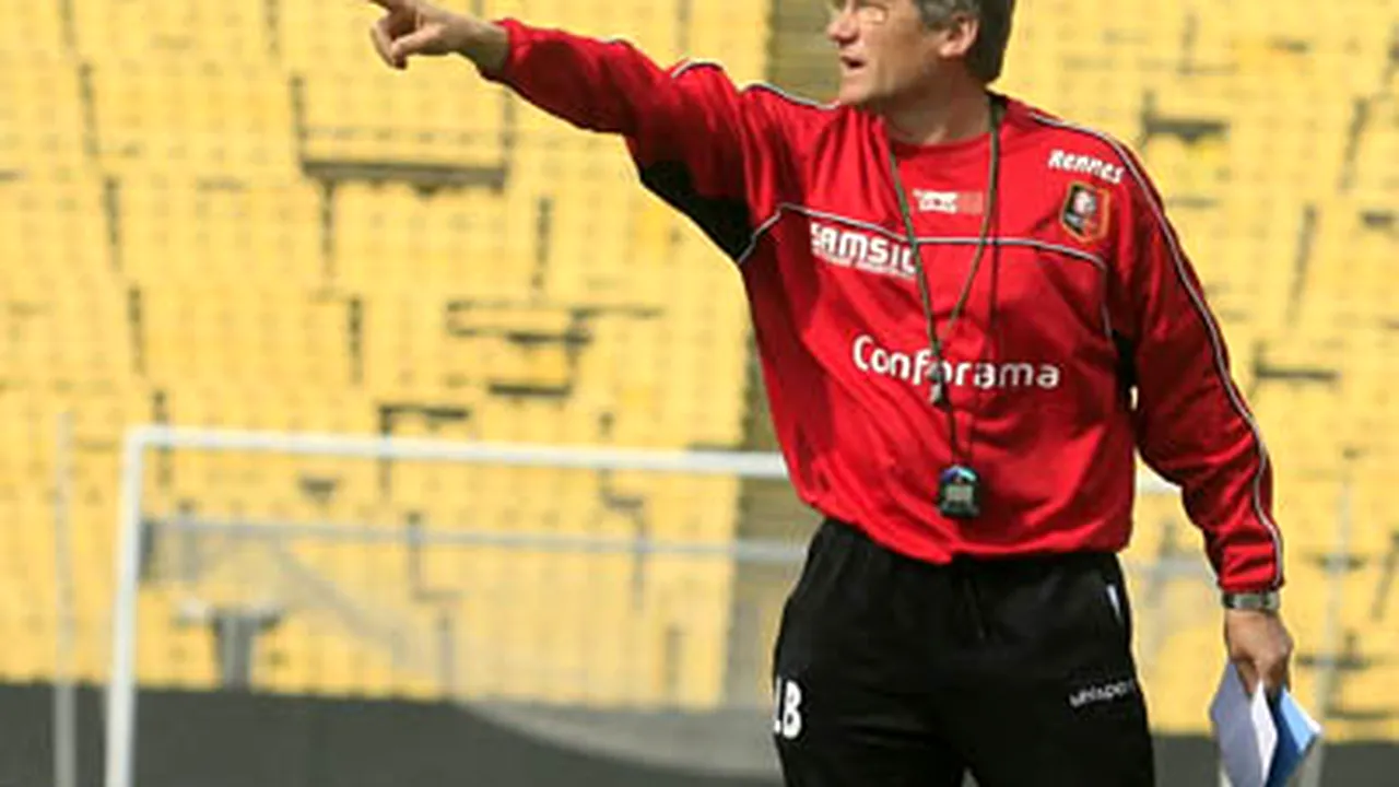 Boloni şi-a prelungit pentru încă un an acordul cu Standard Liege