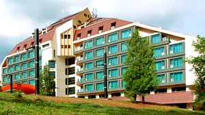 Fostul director al Sigma Hotel Management respinge acuzaţiile Consiliului de Administraţie