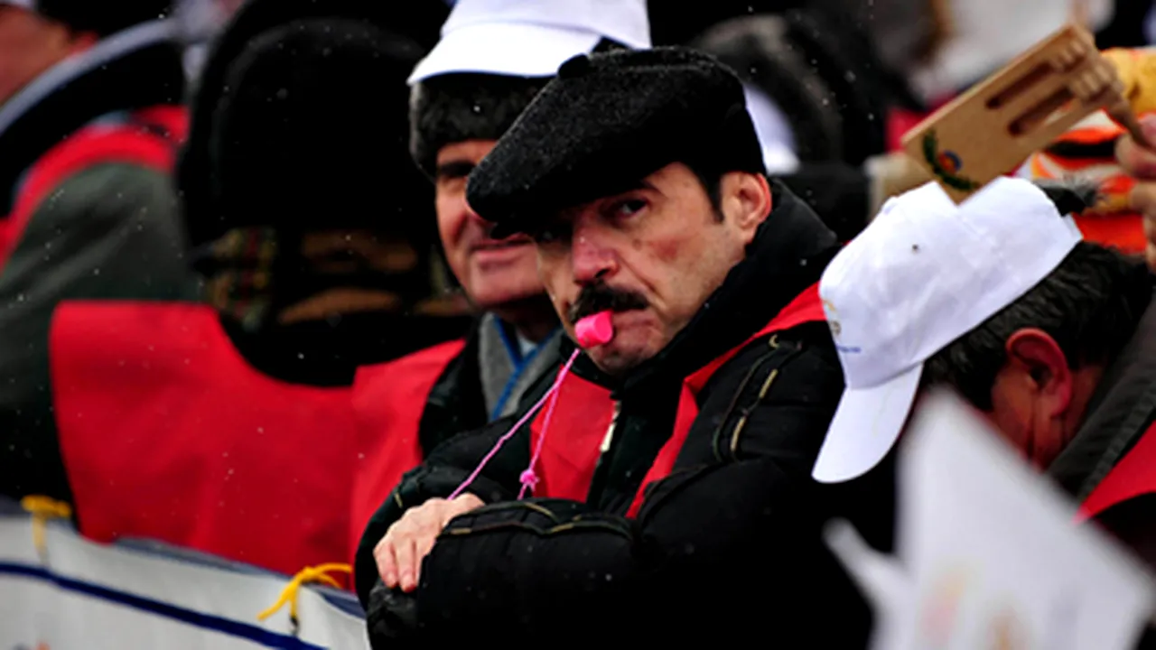 Romanian Public Servants To Picket Govt Thursday, Stage Full-Blown Strike On May 5