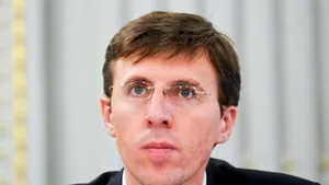 Primarul de Chişinău, prezent la Vila Lac, unde aveau loc discuţiile dintre Cioloş şi partide