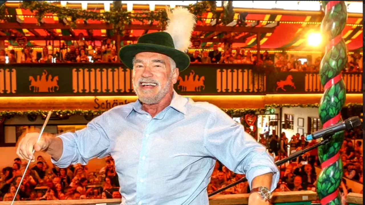 Schwarzenegger s-a dat în SPECTACOL la Festivalul berii. Cât de ÎN FORMĂ este actorul septuagenar după ce a golit mai multe HALBE