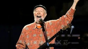 Pete Seeger, o legendă a muzicii folk americane, a murit la 94 de ani
