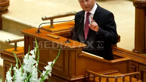 Băsescu: Nu le putem cere altora să ne respecte ţara mai mult decât o respectăm noi