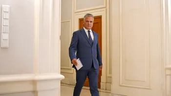 LIVE UPDATE Adrian Veștea este așteptat să depună astăzi în Parlament lista miniștrilor și programul de guvernare