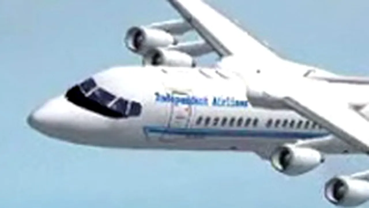 Roata unui avion s-a rupt la aterizare pe aeroportul din Bacău