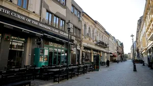 REGULILE pe care va trebui să le respectăm la terasă şi restaurant de la 1 iunie. Lista făcută de Guvern şi reprezentanţii din industrie