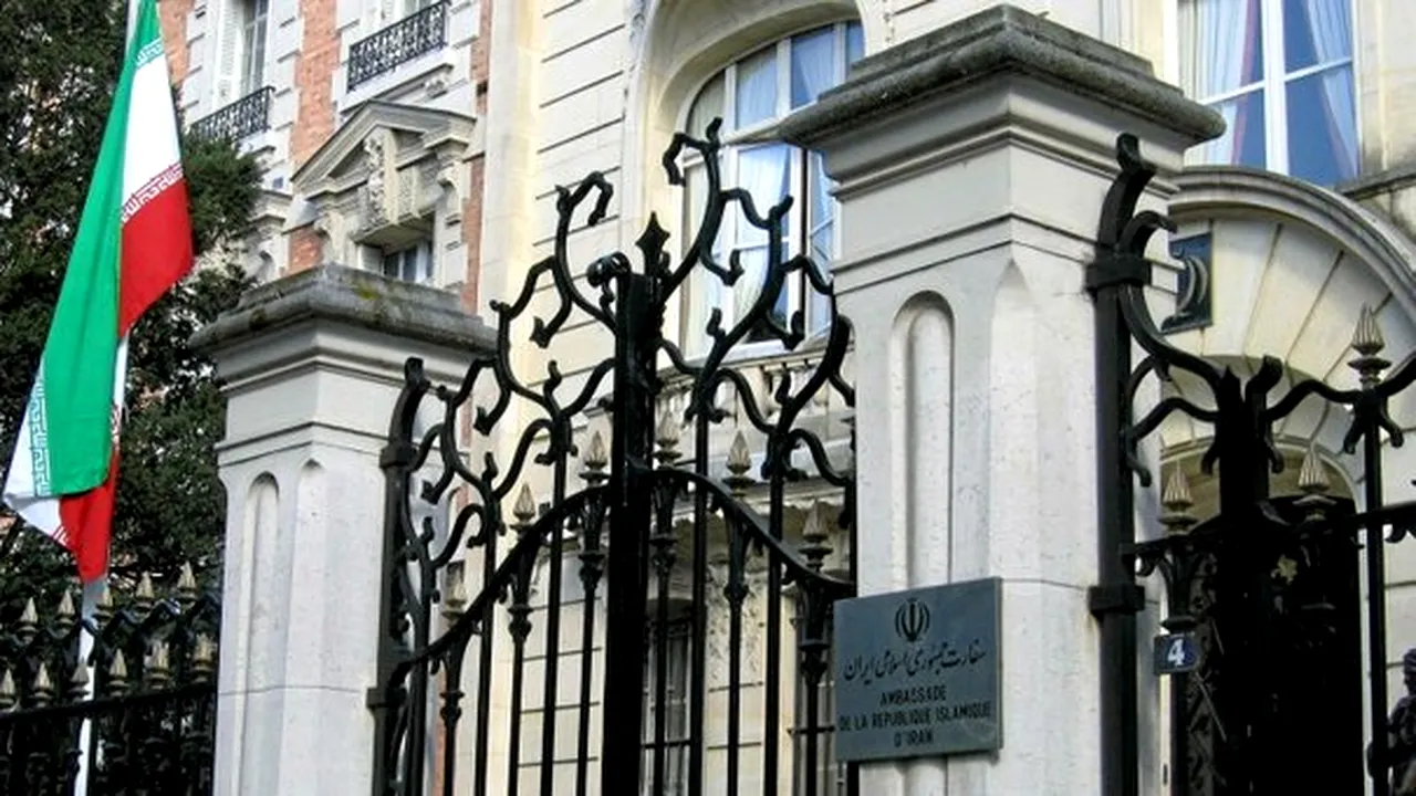 Tensiune diplomatică între Iran şi Franţa din cauza unei iraniene care ar fi fost arestată la Lyon