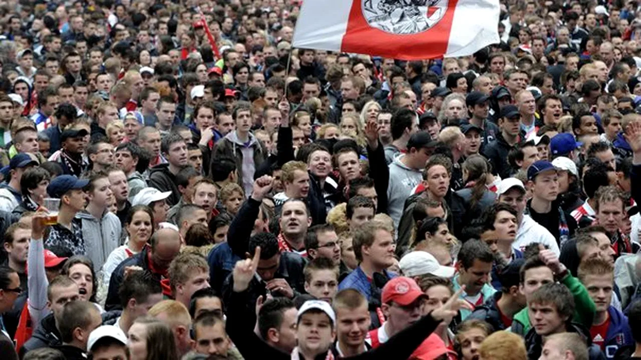 Consiliul de Conducere al clubului Ajax Amsterdam a demisionat