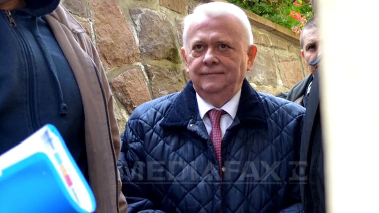 Hrebenciuc, Adam şi Chiuariu, trimişi în judecată în dosarul retrocedării ilegale de păduri