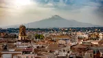 Etna se dezlănțuie din nou: nor de cenușă de 4 kilometri. Zborurile de pe Catania, suspendate