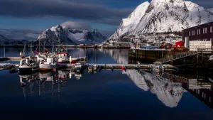 Mii de norvegieni primesc scrisori de la armată prin care sunt anunțați că proprietățile le pot fi rechiziționate în caz de război