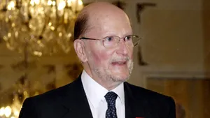 Simeon al II-lea demisioneză de la conducerea partidului său