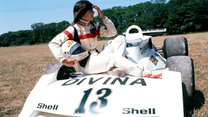 Femeile pilot din Formula 1. Cine sunt eroinele care şi-au făcut curaj să concureze într-un sport specific bărbaţilor