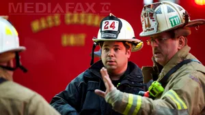 Un mort şi sute de persoane evacuate la metroul din Washington, din cauza unor emanaţii de fum