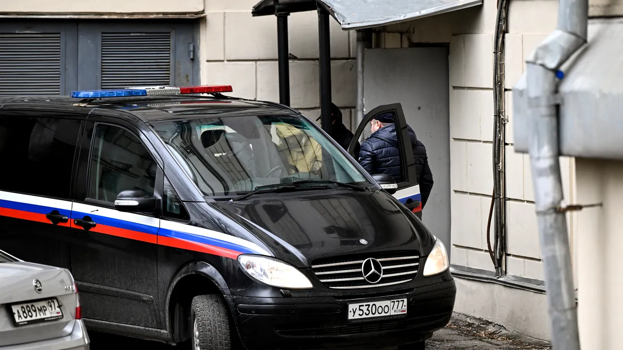 Ambasadorul SUA l-a vizitat pe jurnalistul Evan Gerhkovich, aflat în detenţie în Rusia / Jurnalistul publicaţiei The Wall Street Journal este acuzat de spionaj