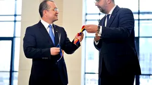 Boc: Nu credeam că vom termina la timp sediul Bibliotecii, dar esenţele tari se ţin în sticle mici