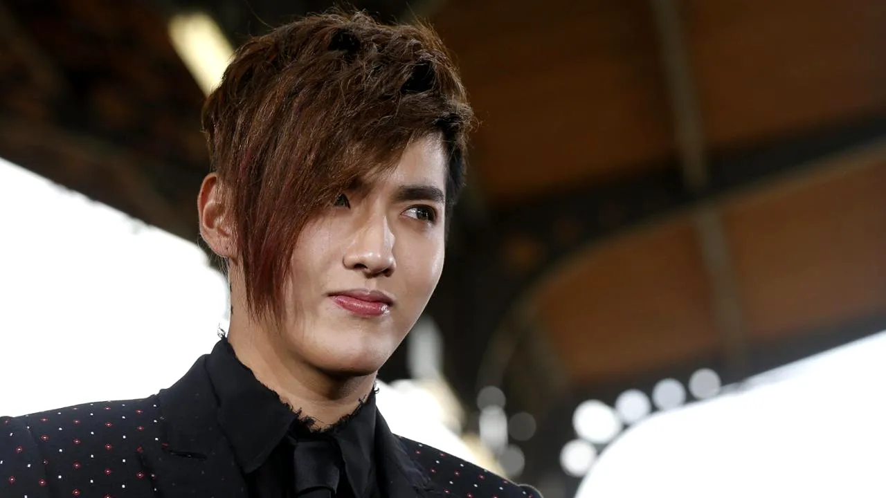 Cântăreţul chinezo-canadian Kris Wu a fost condamnat la 13 ani de închisoare pentru viol

