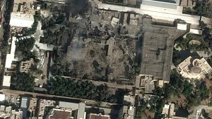 Un înalt oficial iranian afirmă că niciun vas de război american nu poate intra în Golful Persic