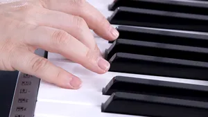 STUDIU: Muzica ar putea să influenţeze negativ memoria