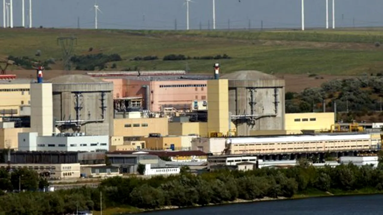 Băsescu: România, una dintre cele 32 de ţări care deţin tehnologia întregului ciclu nuclear