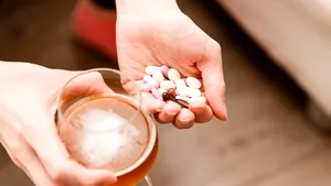 Crimă în Bihor: O femeie şi-a strangulat concubinul cu un şiret, după ce i-a pus medicamente în bere