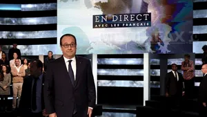François Hollande recunoaşte că a făcut 