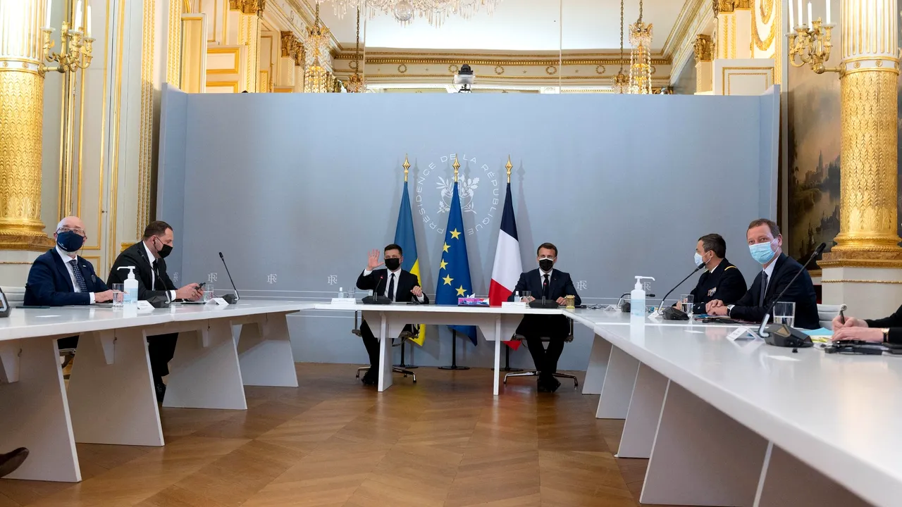 Discuţie între Angela Merkel, Emmanuel Macron şi Volodimir Zelenski. Germania şi Franţa cer Rusiei să retragă trupele din apropierea frontierelor Ucrainei 