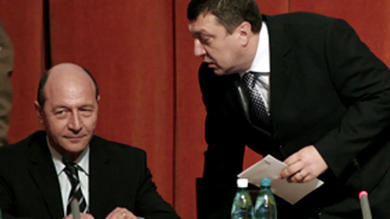 Atanasiu: Băsescu nu înţelege că nu are în fişa postului rolul de 