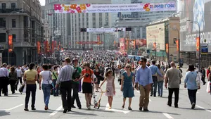 #CentenarulRosu | Cei mai mulţi ruşi nu vor o nouă revoluţie, aproape jumătate considerând-o legitimă pe cea din 1917